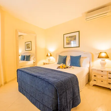 Ona Cala Pi Club Apart Otel 3*