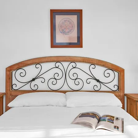 Apartmanhotel Ona Cala Pi Club 3*